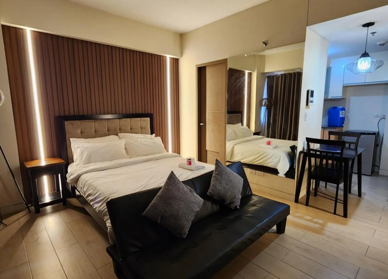 Palm Tree Villas Pasay Philippinen